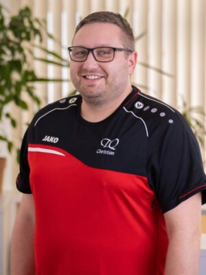 Christian Aschmann Physiotherapeut Manuelle Therapie Manuelle Lymphdrainage | KG ZNS / PNF | Medical Flossing | Kinesiotaping | Milon QMed Trainer | Polar Experte